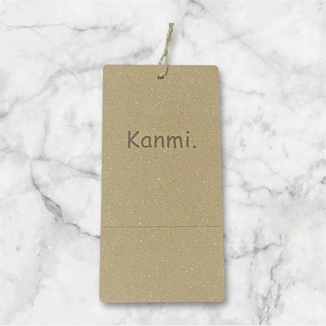 【美品】♡新品未使用♡Kanmi 牛革ドット柄 ショルダーバッグ 本革 カバン