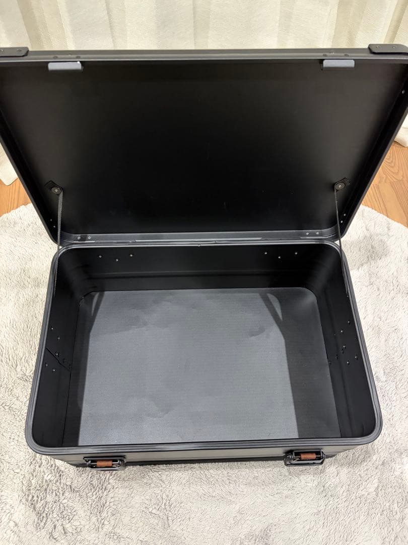 DELTA/MT46Lブラックボックス アルミコンテナ