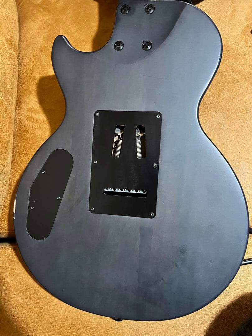 epiphone エピフォン エレキギター レスポール トレモロ