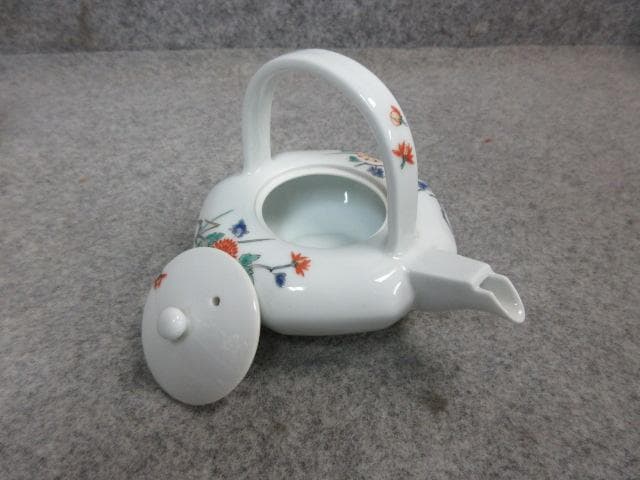 十三代 酒井田柿右衛門 錦手 菊文 面取り 銚子 共箱 [B23507] - メルカリ