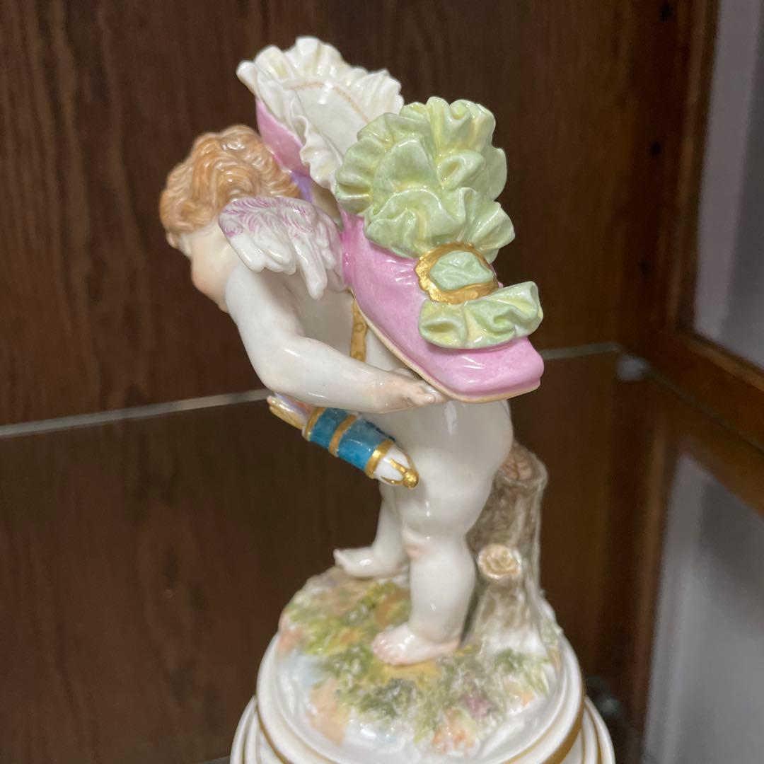 マイセン靴を持つ天使 アンティークフィギュア
