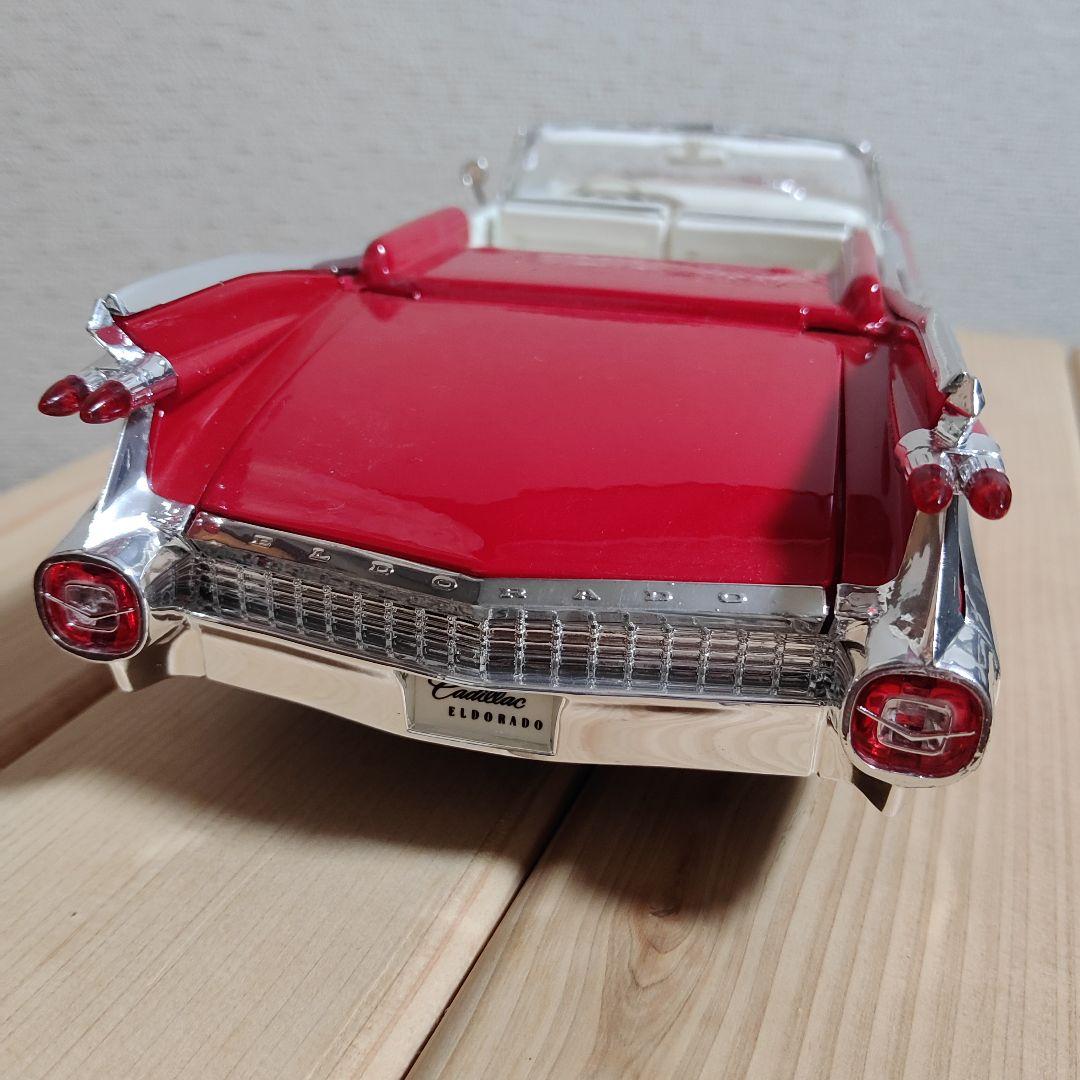 【美品】Cadillac ELDORAD 1/18 MAISTO 希少 赤