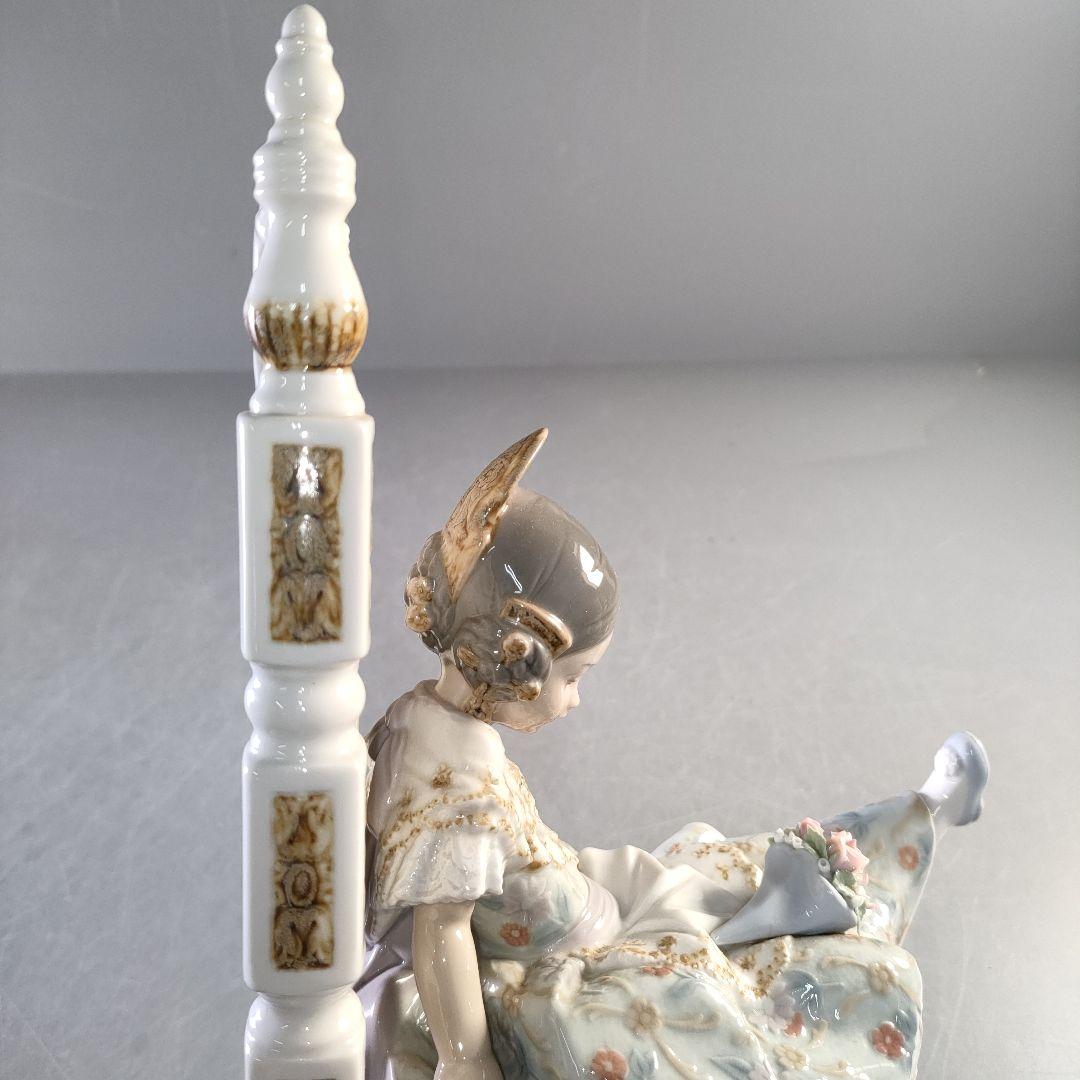 A1274-2/LLADRO/リヤドロ『いたずらな少女』陶器人形/フィギュリン/