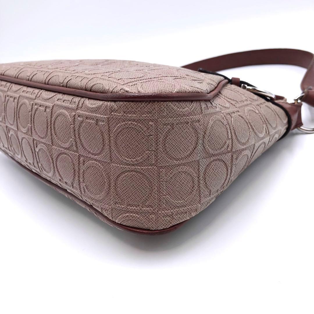 サルヴァトーレフェラガモ アクセサリーポーチ ガンチーニ エンボス バッグ