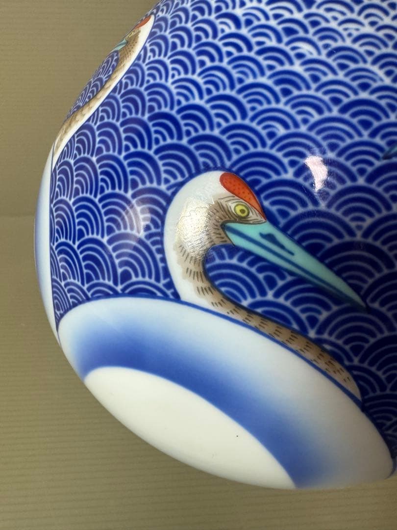 2886 香蘭社 鶴絵 青海波 花瓶 金彩