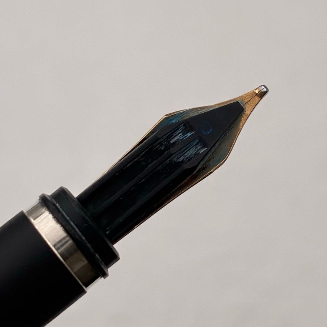 モンブラン Mont Blanc 万年筆 ノブレス レッド マーブル 18K M 文房具