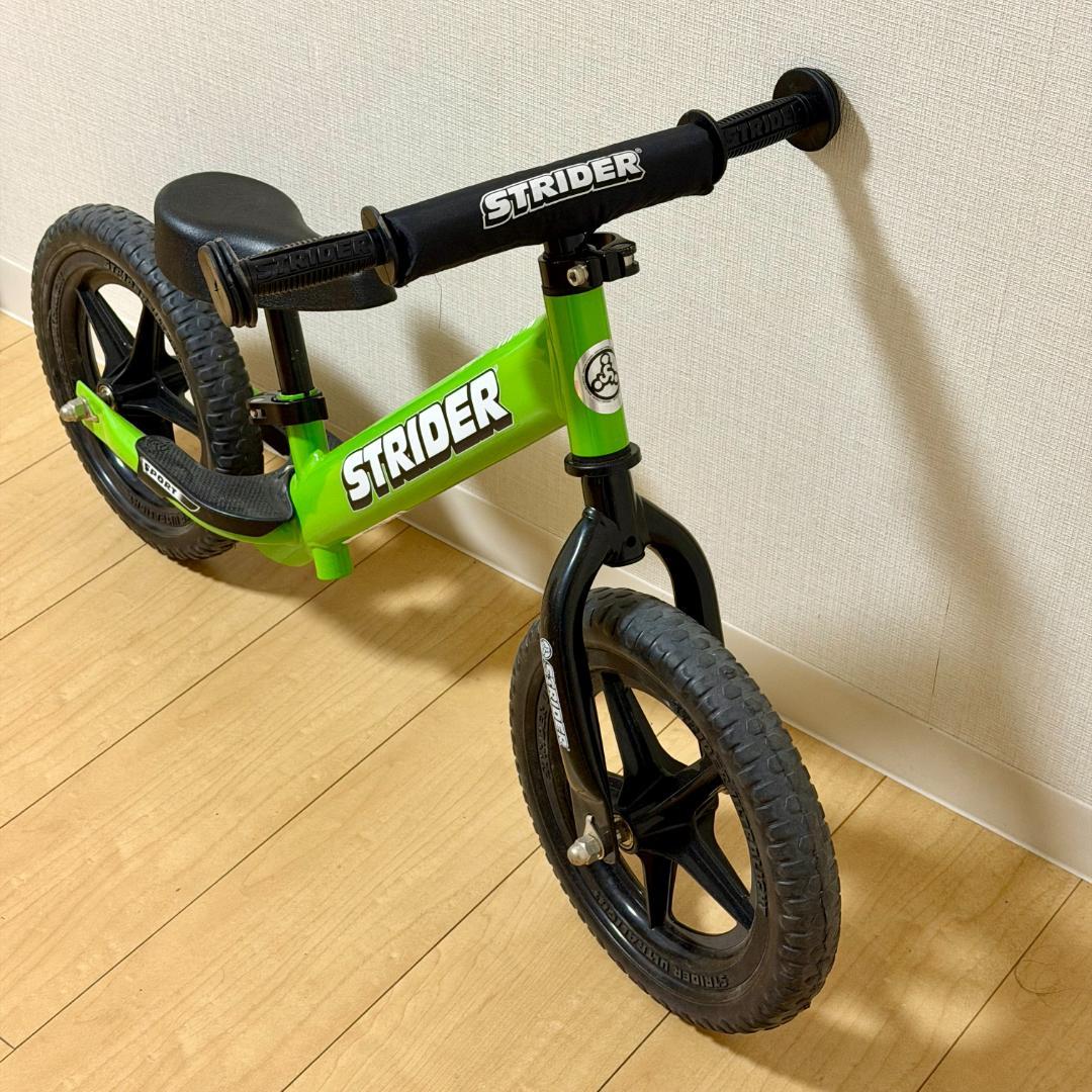 美品 ストライダー スポーツ グリーン 12インチ Strider Sports