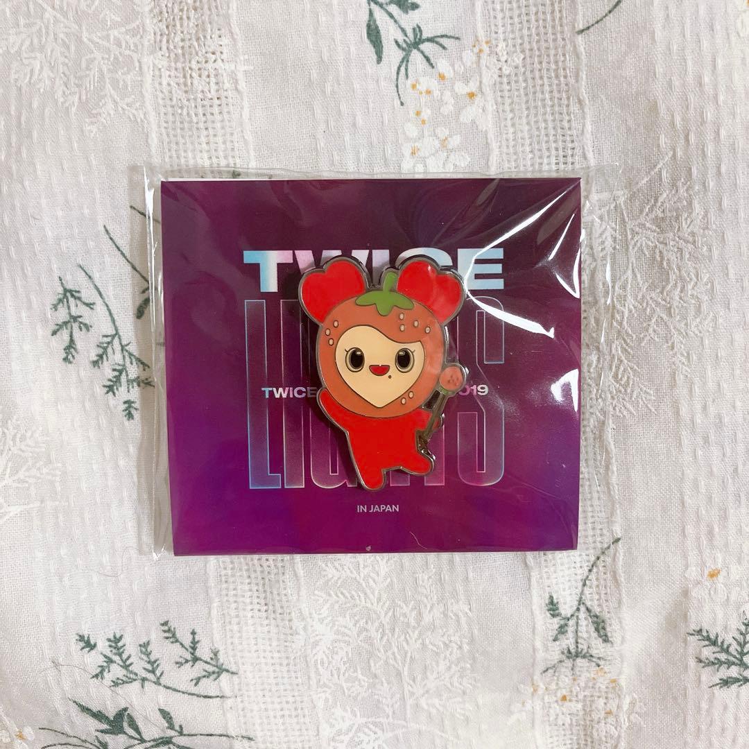 TWICE GOGO Fightin ジヒョ 缶バッジ 未開封