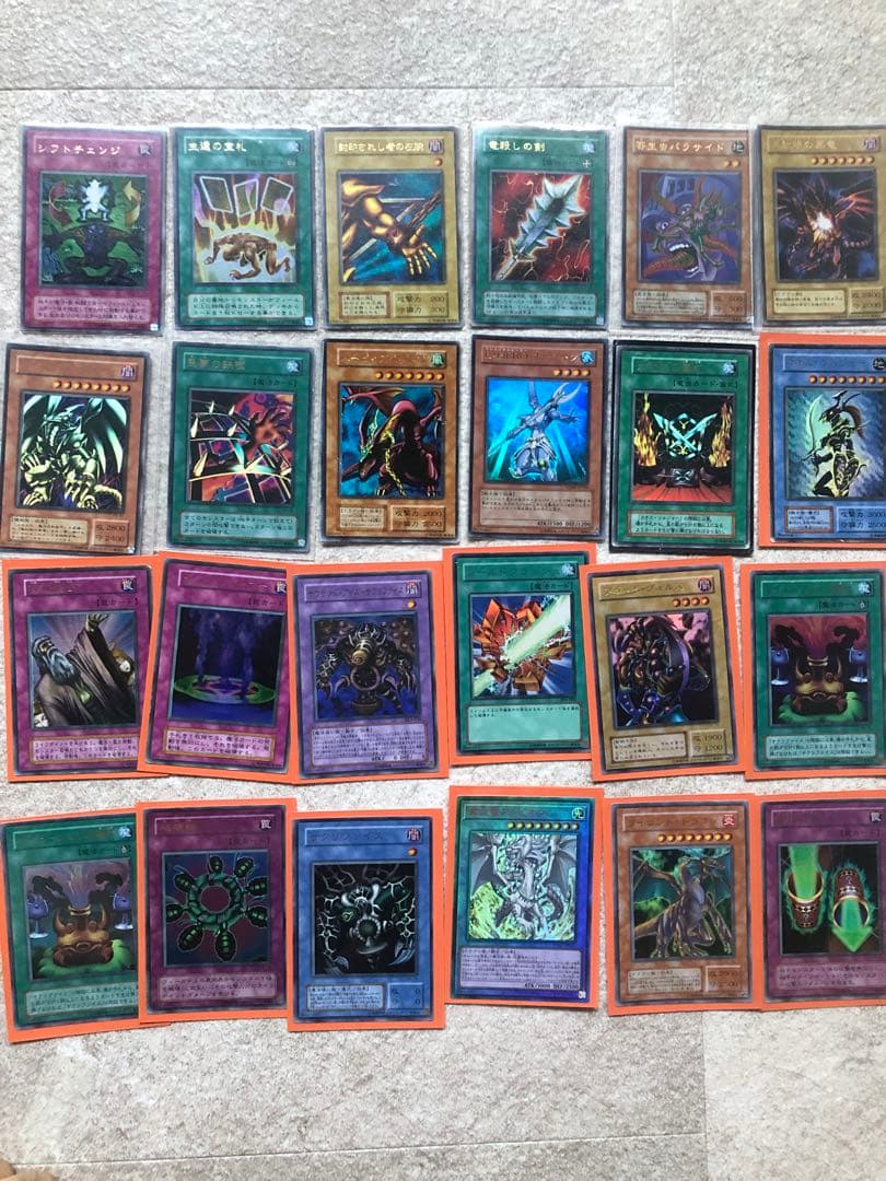 青眼の白龍レリーフ、その他レア遊戯王