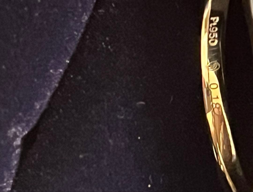 未使用　ダイヤモンドシライシ　pt950/3.7g ダイヤモンド0.182ct