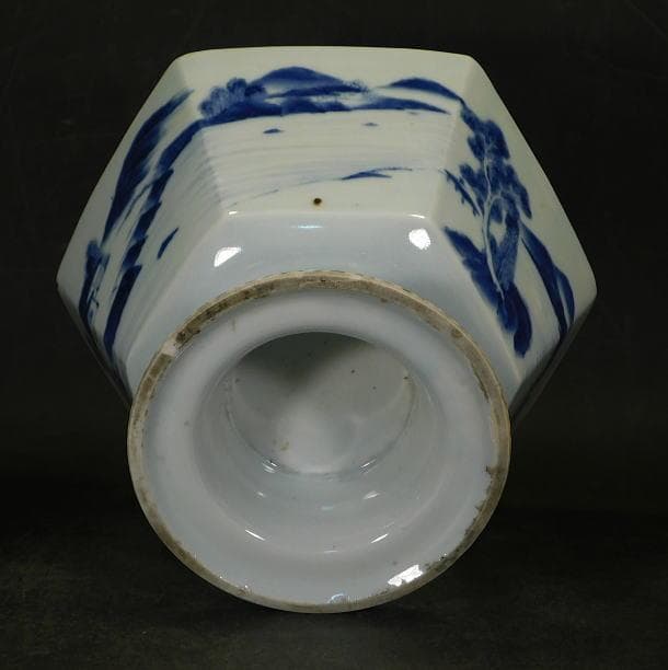 【時代磁器　山水染付内草花紋　八角形　大盃洗】