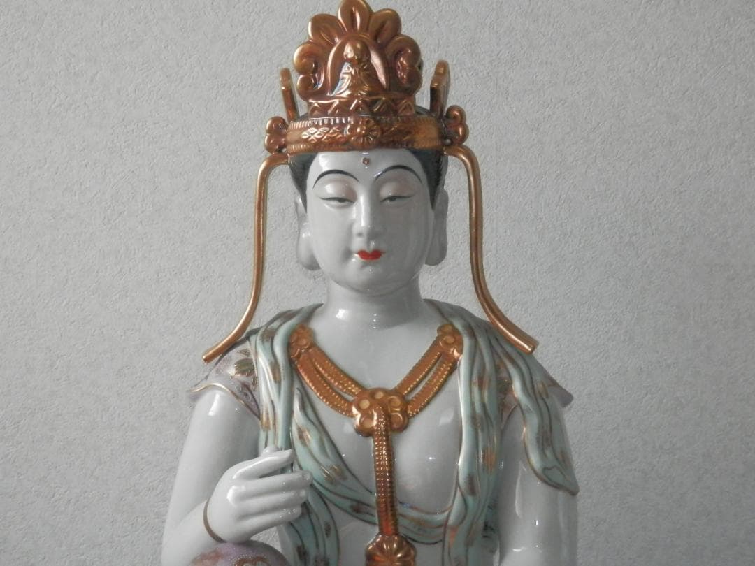 九谷焼 観音菩薩 座観音 色絵金彩 観音像 立膝 片膝 仏像 高さ57cm