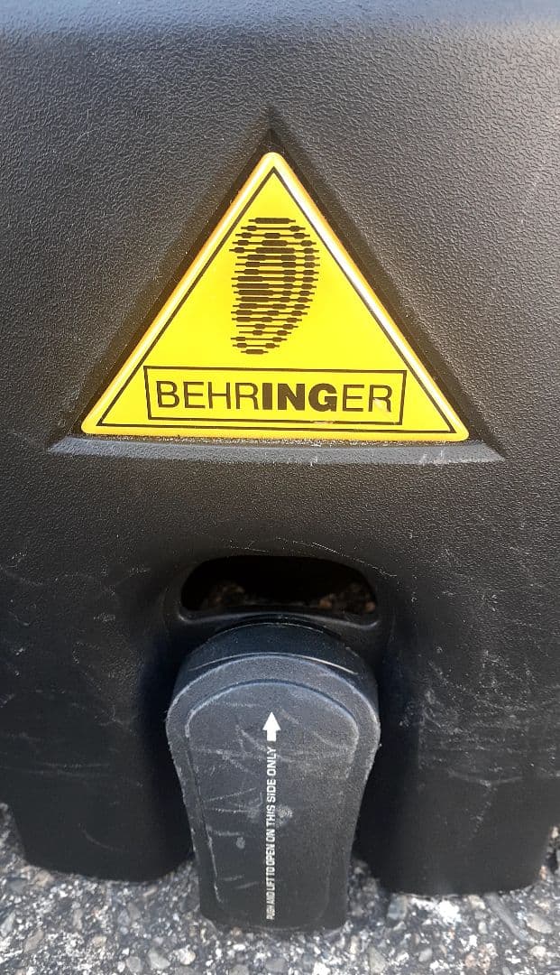 ☆和歌山市引き取り限定☆　ベリンガー EUROPORT　EPA300 説明書付き