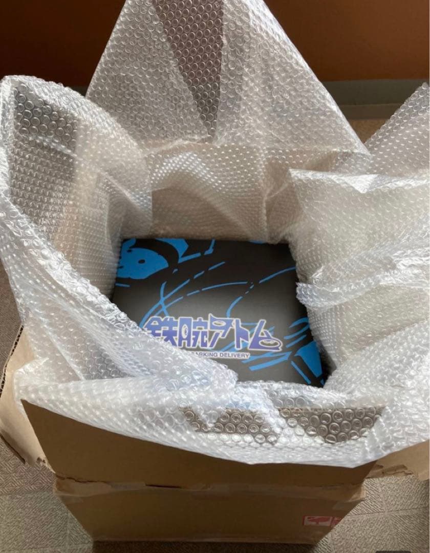 COIN PARKING DELIVERY × 鉄腕アトム フィギュア 限定25