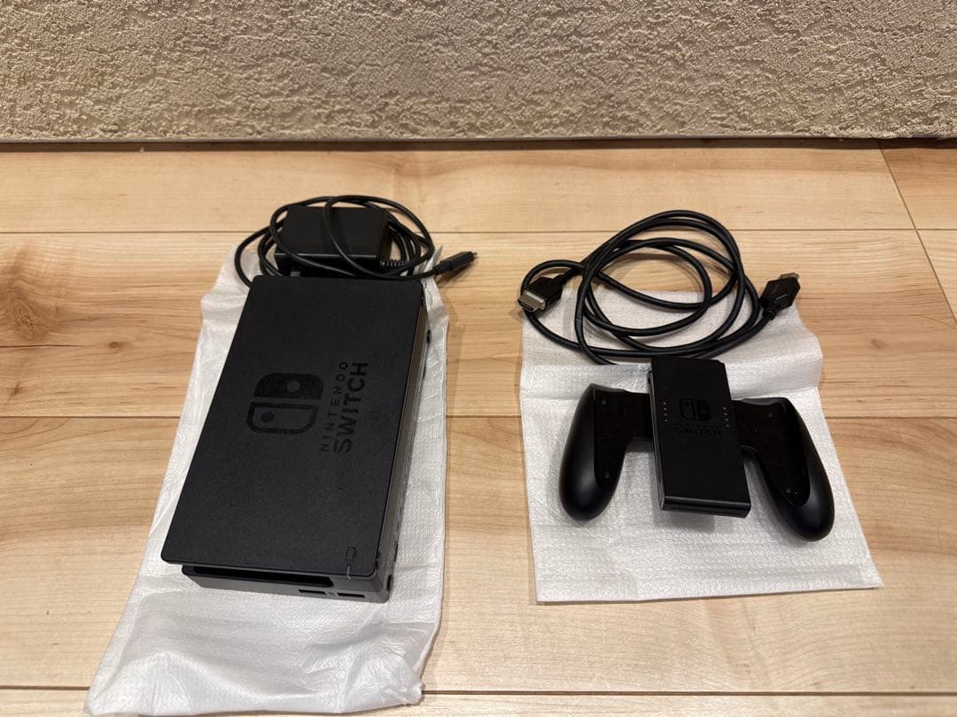 Nintendo Switch 本体セット Joy-Con付き