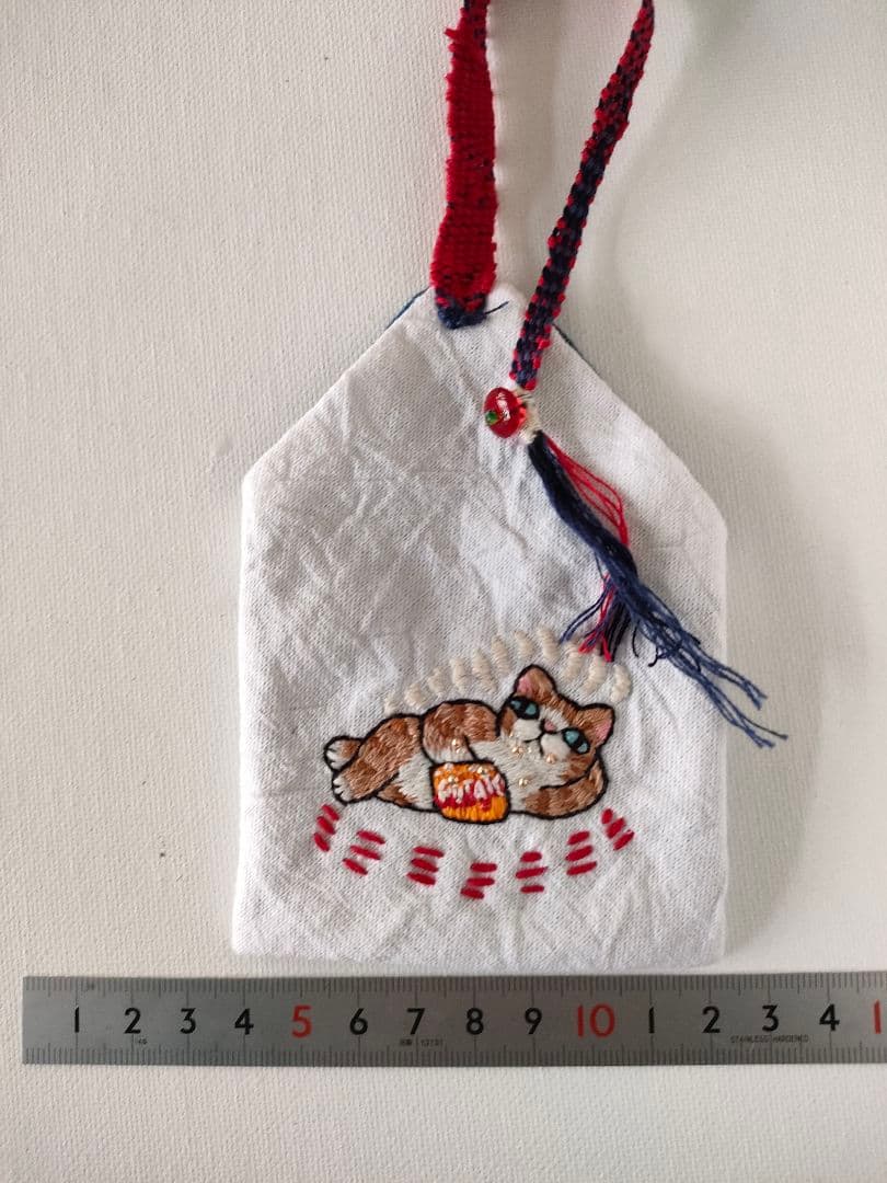 め*。様 【猫刺繍】三徳袋　ポテチくう猫