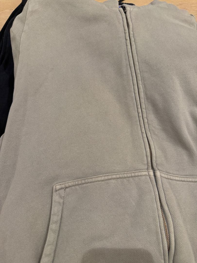 Kotaroje 様用YZY GAP グレー ジップアップパーカー