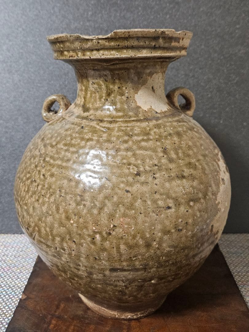 中国古陶磁器　古代中国陶器　中国古代壺 越州窯青磁　双耳大壺　高　約27.1cm