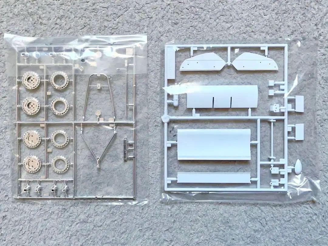 絶版タミヤ 1/12 プラバムBT44B w/大判エッチングパーツ&補完デカール