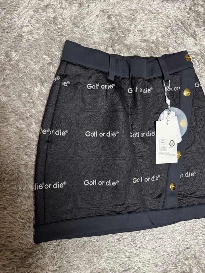 新品　MARK & LONA（マークアンドロナ）スカート