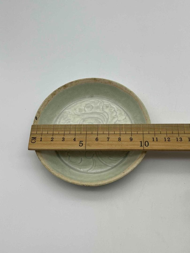 北宋時代 湖田窯 青磁刻花鳳尾花文房洗 覆燒 覆輪