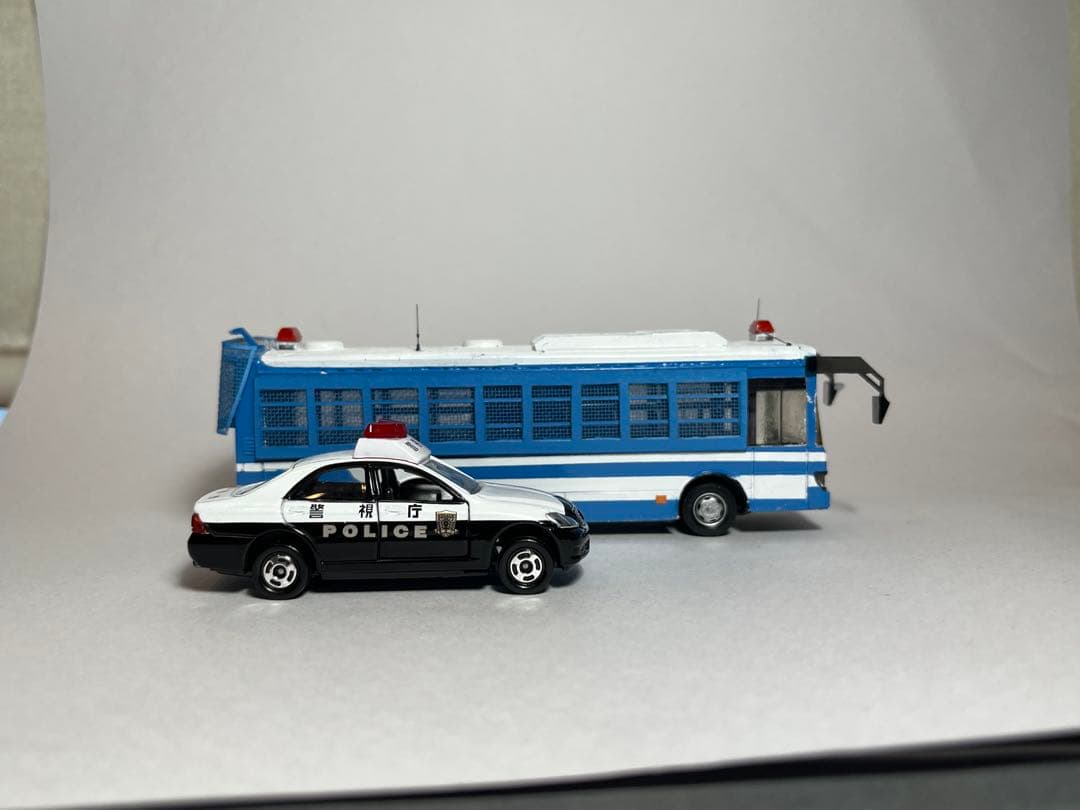 カスタム ミニカー 警察車両 大型輸送車 試作品