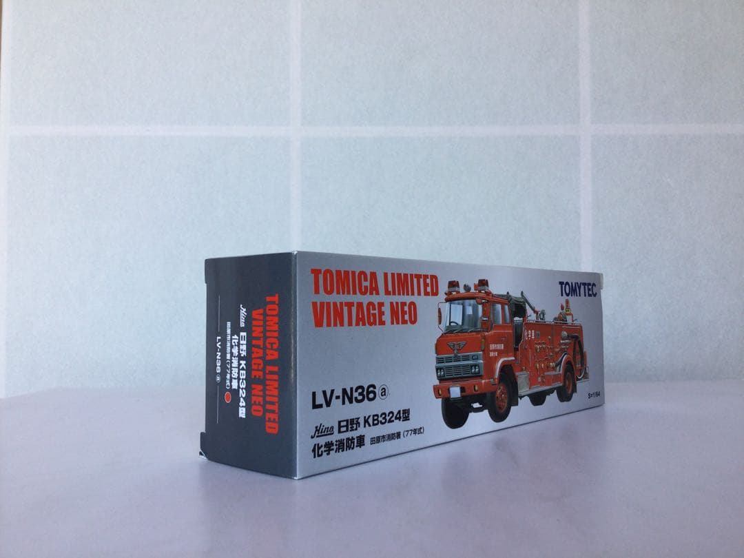 トミカリミテッドヴィンテージネオ LV-N36a HINO KB324型 - メルカリ