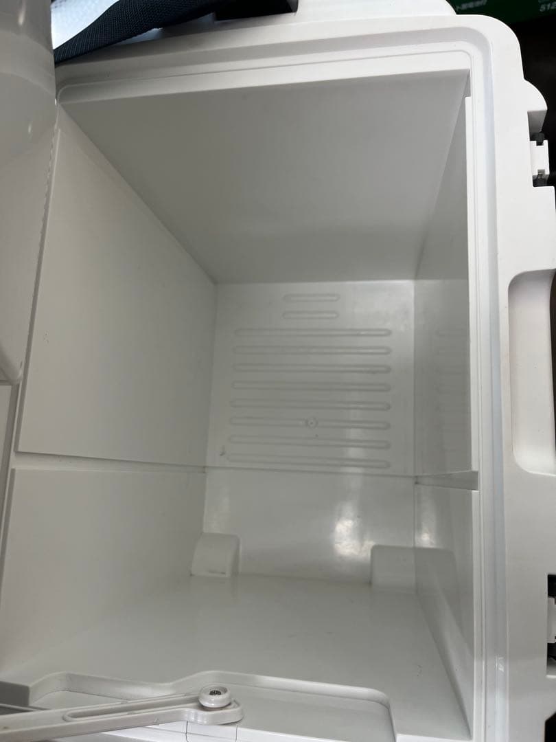 HiKOKI 冷温庫 UL 18DA (XM) T