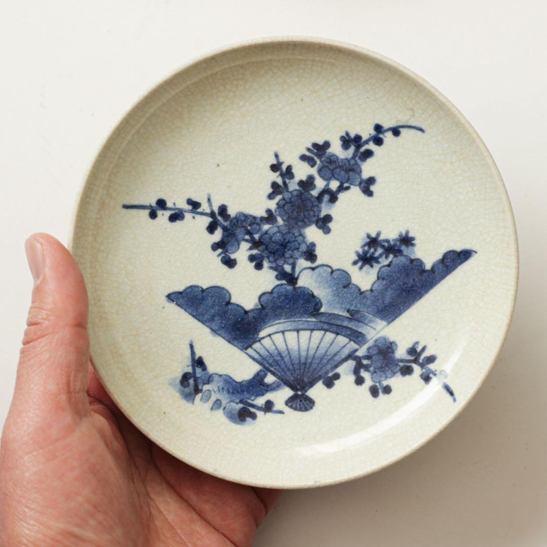 染付扇梅文皿 江戸前期 古伊万里 染付扇梅文皿