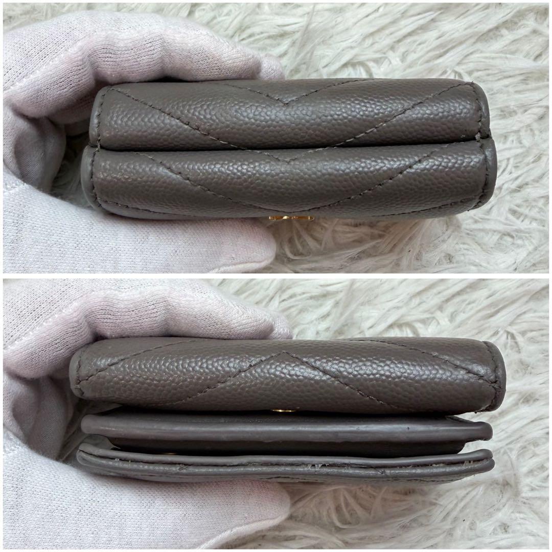 美品✨サンローラン 三つ折り財布 Vステッチ カサンドラ レザー