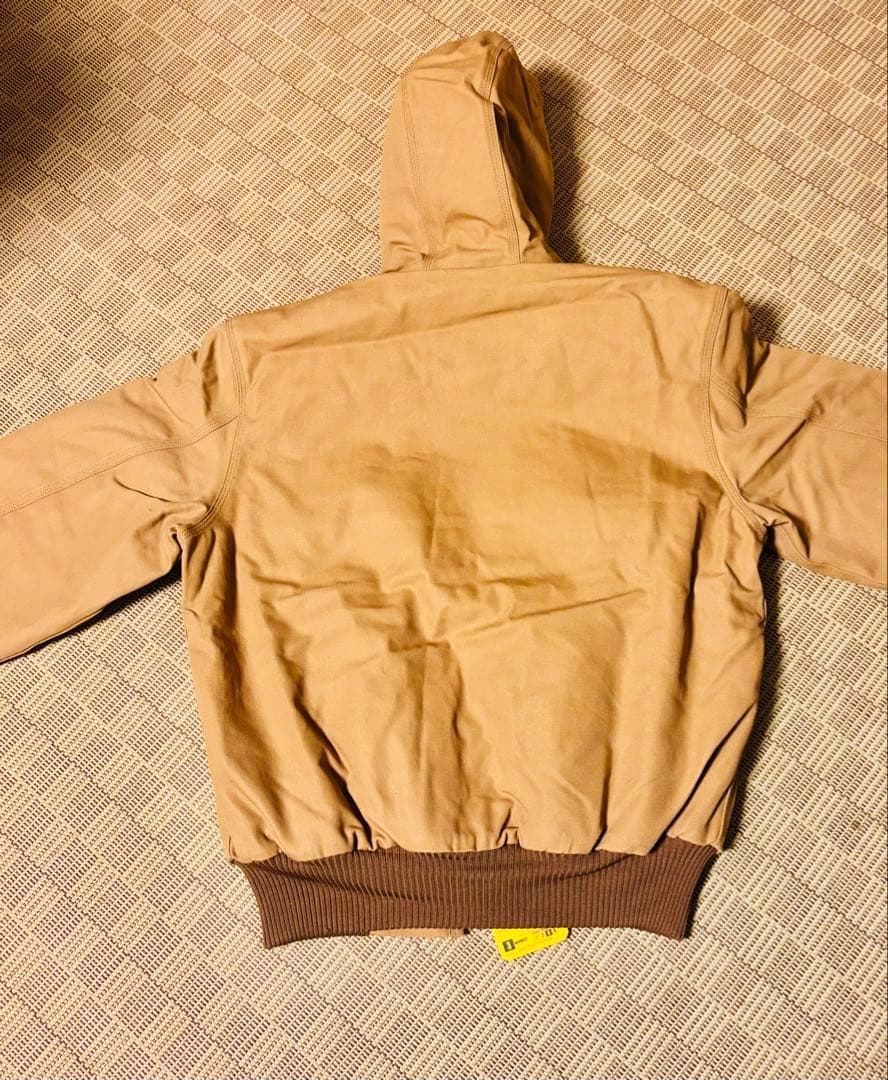 Carhartt アクティブジャケット　新品　ブラウンSサイズ