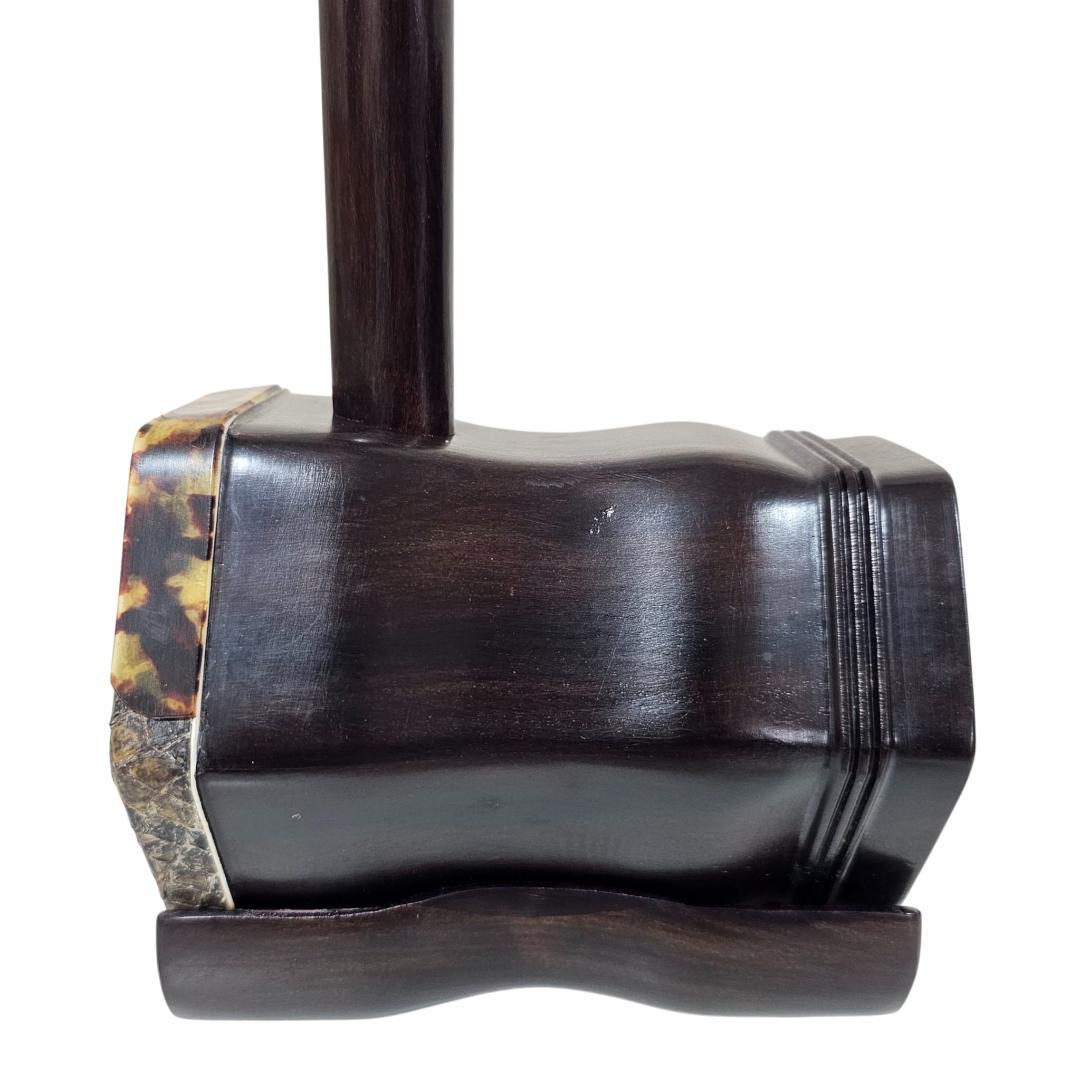 紅木 二胡 蛇皮 六角胴 刻印 弓・ケース付 付属品あり 中国民族楽器 本