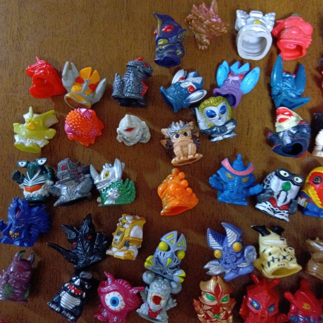 ウルトラマン指人形　怪獣　82体セット