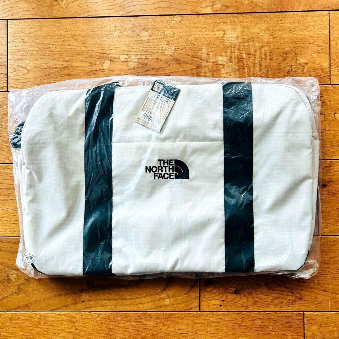 ノースフェイスHERITAGE CARGO L ホワイト ボストンバック 30L - メルカリ