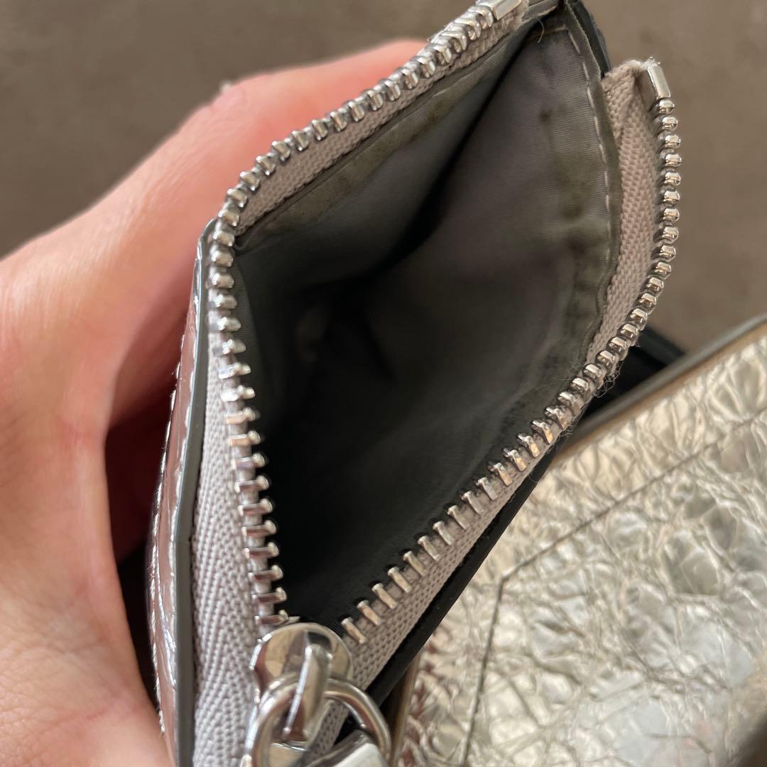 Maison Margiela シルバー 三つ折り財布 - メルカリ