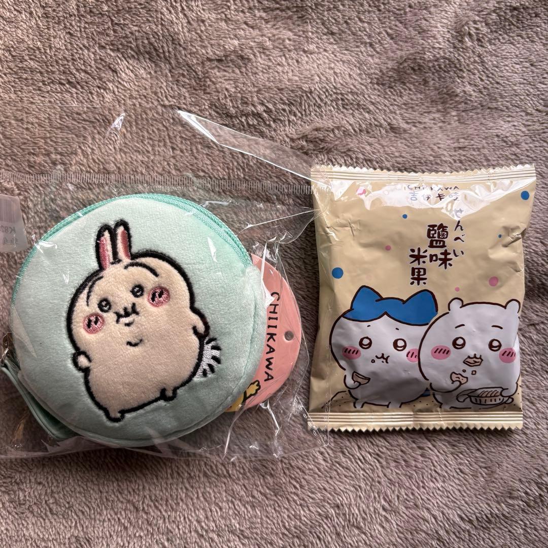台湾限定】ちいかわ ぽっちゃりポーチ うさぎ 日本未発売 おまけ付