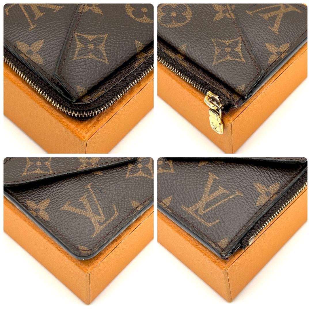 ルイヴィトン モノグラム マカサー ボルトカルト レクトヴェルソ キーケース