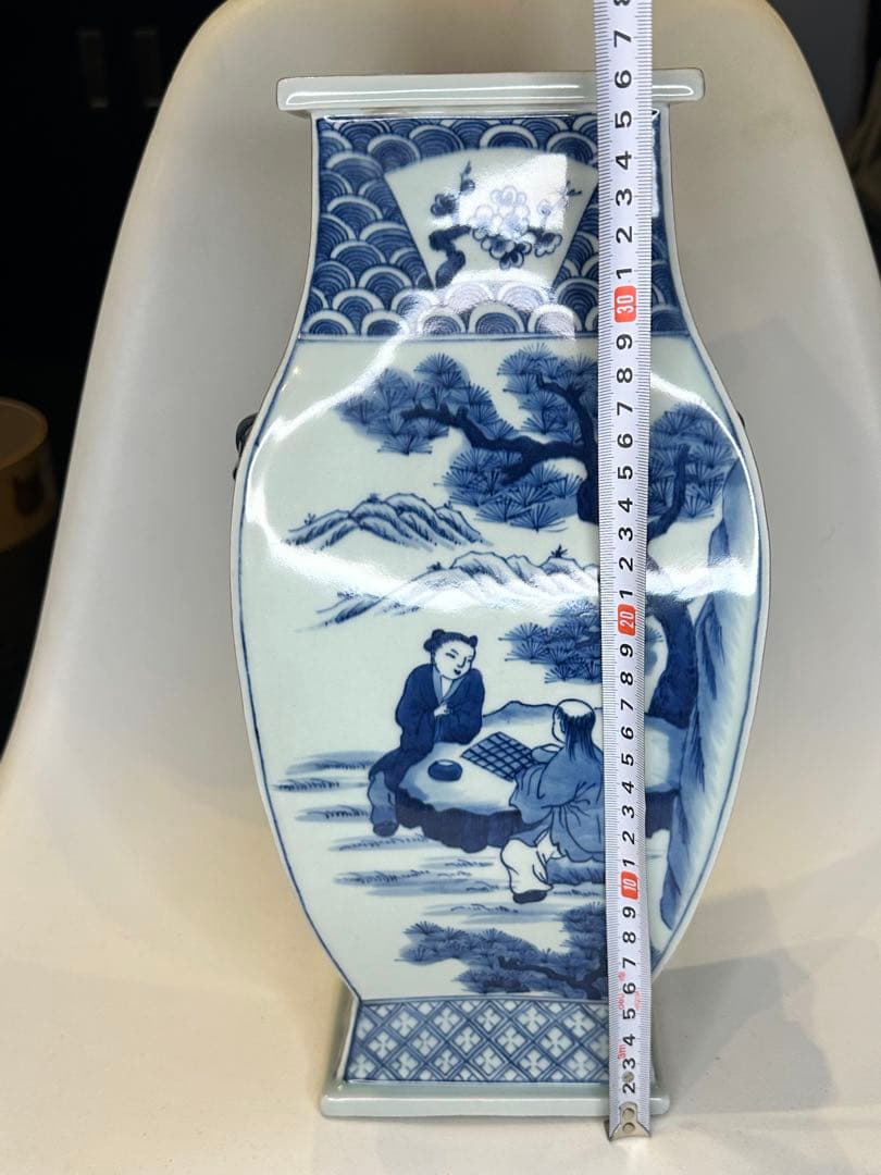 中国大清康熙年製 四方青花染付 双獅子耳花瓶 人物風景