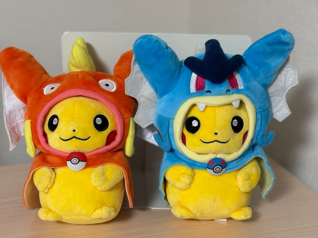 ギャラドスごっこピカチュウ コイキングごっこピカチュウ ぬいぐるみ