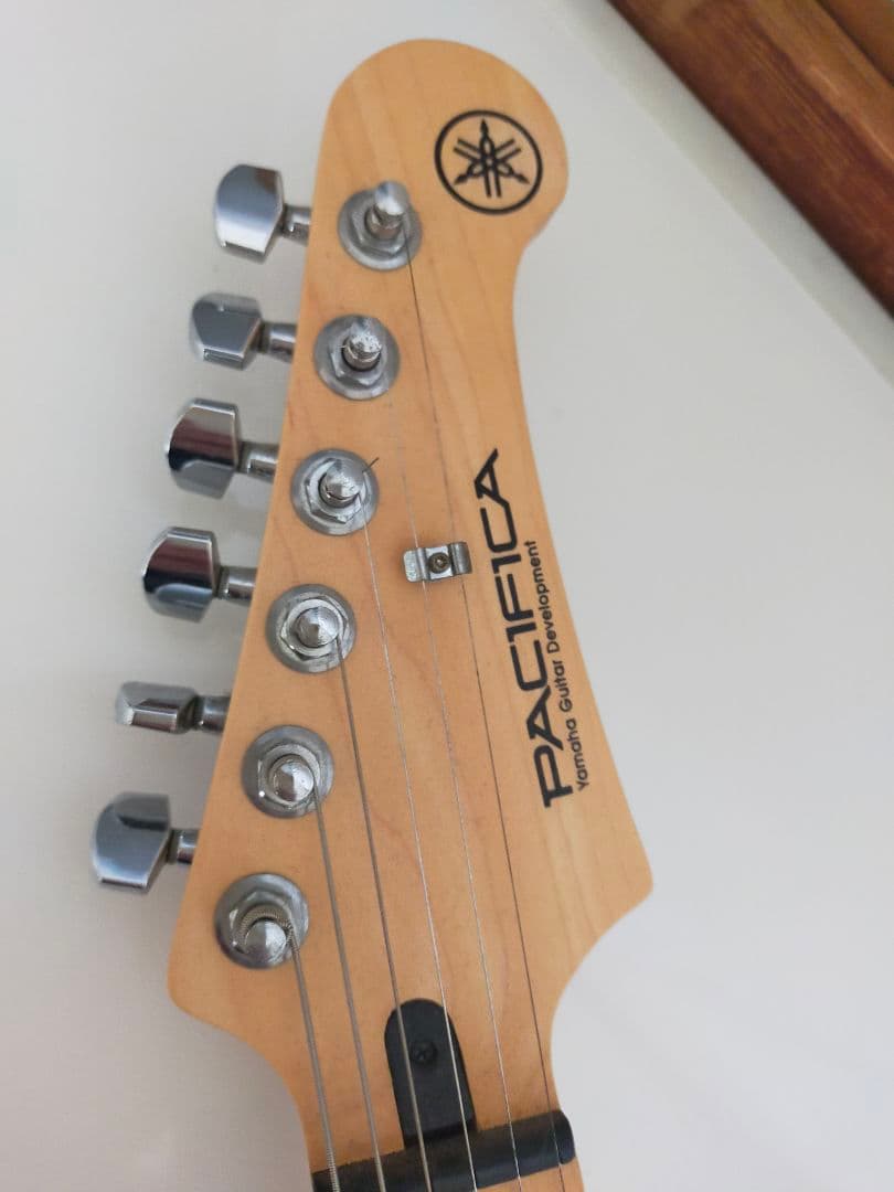 Yamaha ヤマハ パシフィカ 112VMX ソフトケース付 ナチュラルウッド