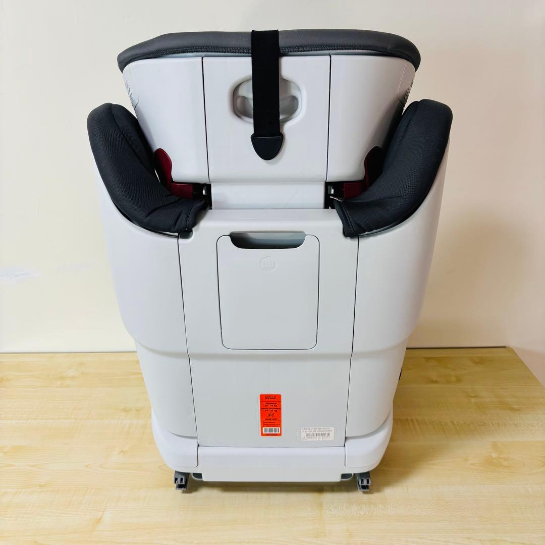 ブリタックス・レーマー KIDFIX II XP ジュニアシート