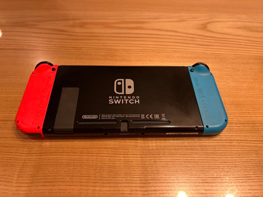 任天堂 NINTENDO SWITCH
