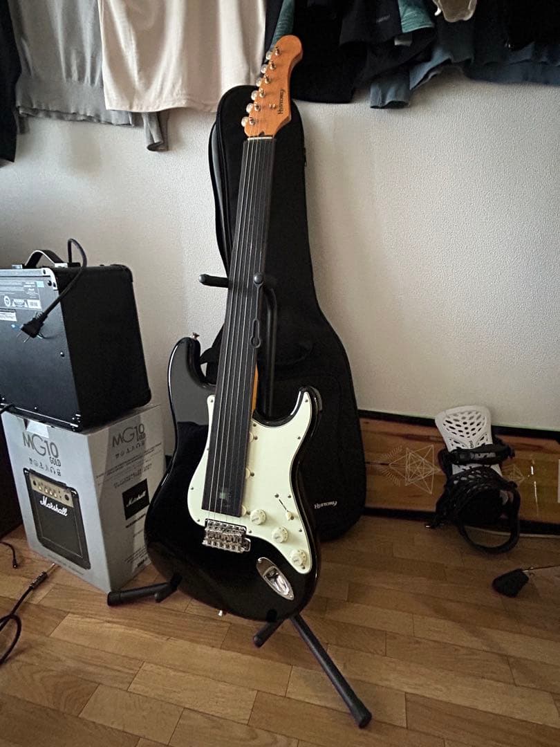 エレキギター ブラック history その他付属品付き
