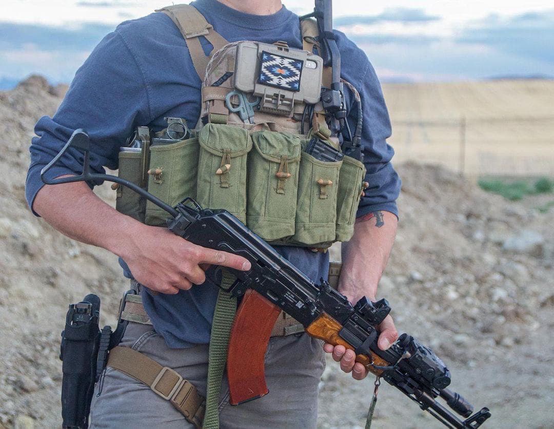 Parashooter gear/WETWRX VOLK AK Placard