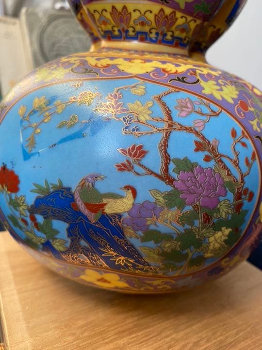 雍正年製粉彩三口葫芦瓶、サイズ約高さ24cm径约16cm - メルカリ