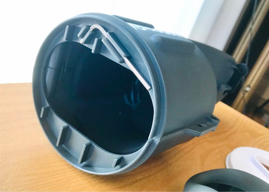 Voicease （ヴォイシーズ） 片手で持てる防音室 （単品）