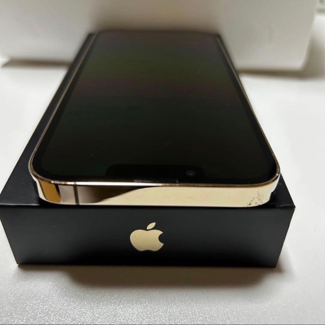 iPhone 13 Pro 512GB バッテリー残量100%中古美品 - メルカリ