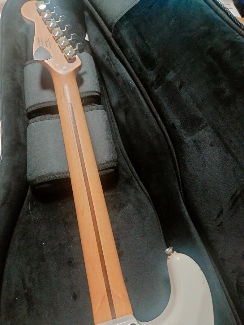 軽量 Squier stratocaster 1H bullet 1ハム 鳴良