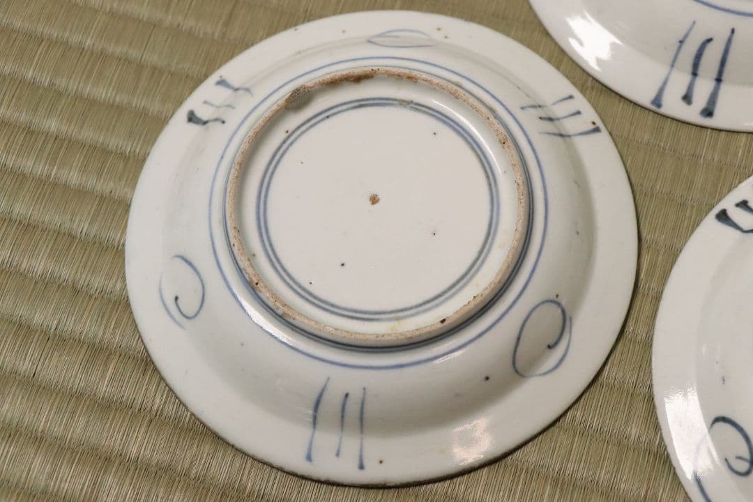 CM69】古伊万里 芙蓉手 染付皿 三客 江戸期 虫図 飛蝗 草花 宝尽