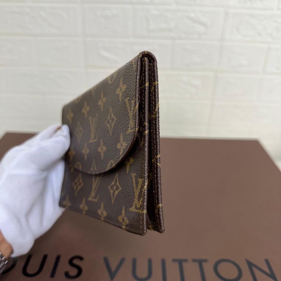 楽天市場】ルイ ヴィトン LOUIS VUITTON ポシェット パスポール M60135